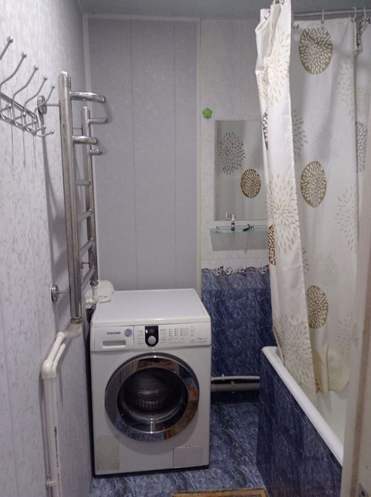 Ижарага 2'3 хона уй Юнусабад 7 кварталда берилади