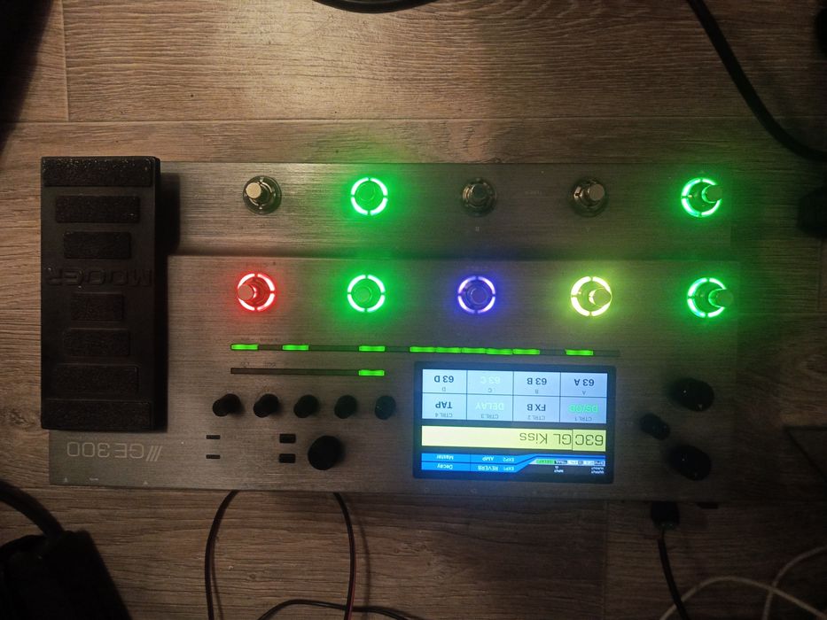 Гитарный процессор. Mooer G300