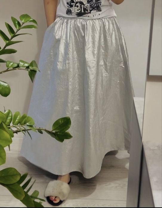 Юбка, абсолютно новая!