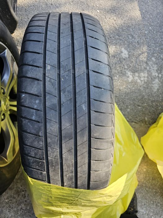 Cauciucuri Bridgestone 225/60/R18 100V vara