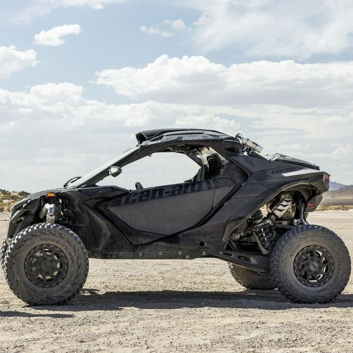 Оригинален въздуховод за покрив Can-Am Maverick R Маверик