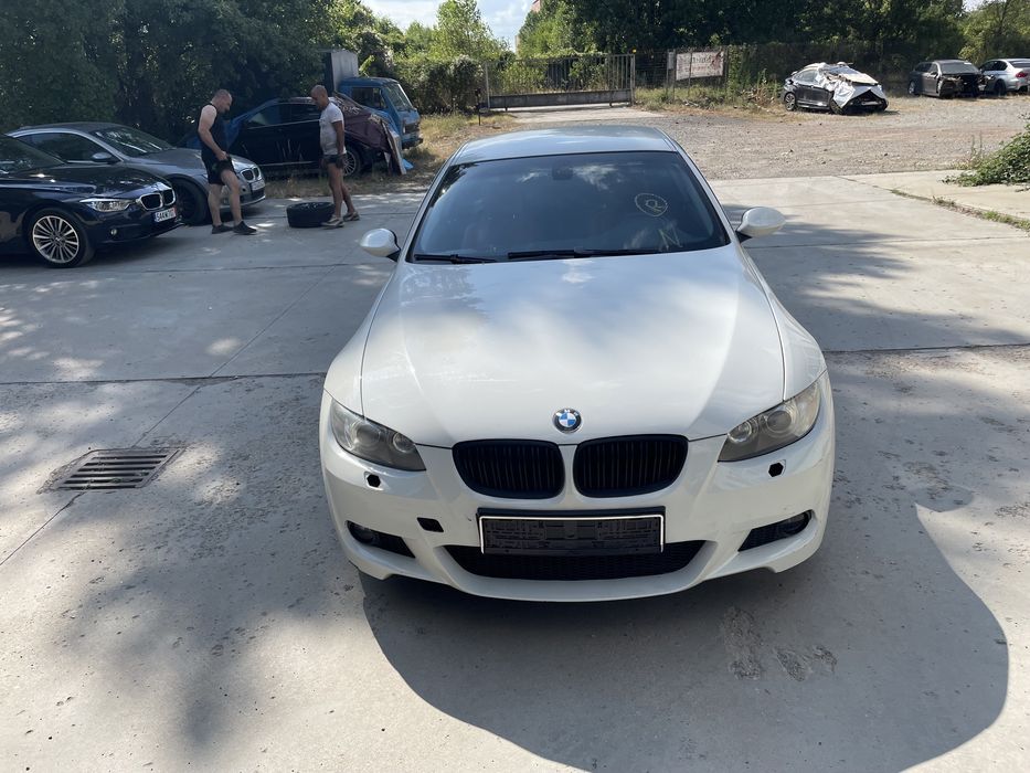 БМВ Е92, 330д, 245кс НА ЧАСТИ (BMW E92, 330d na chasti)
