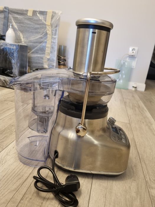 Vând Sage the Super Q SBL920 blender pt fructe si legume profesional