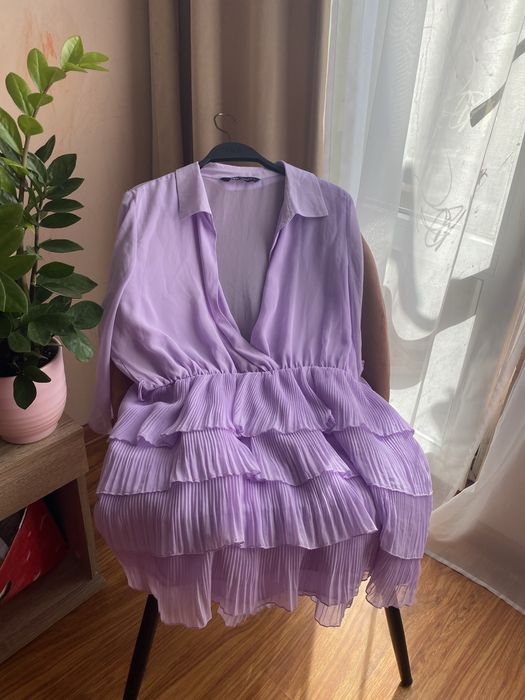 Рокля Zara в лавандулов цвят тип солей