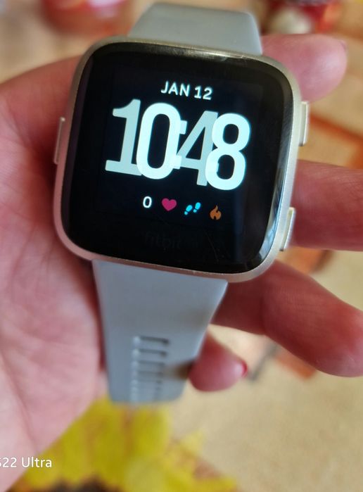 Смарт часовници, Fitbit Versa Lite и Fitbit Versa 2 ( плащане с карта)