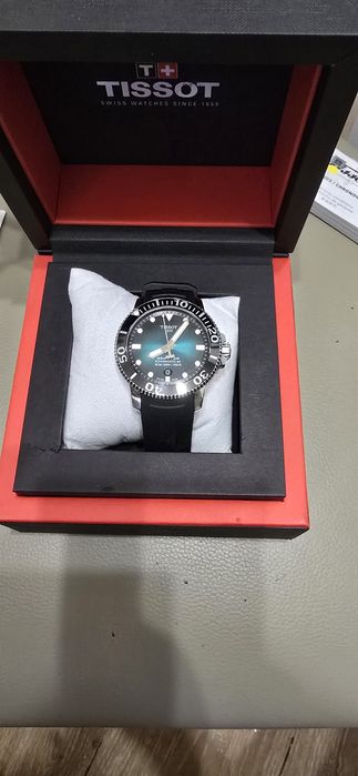 Tissot SeaStar 1000 часы