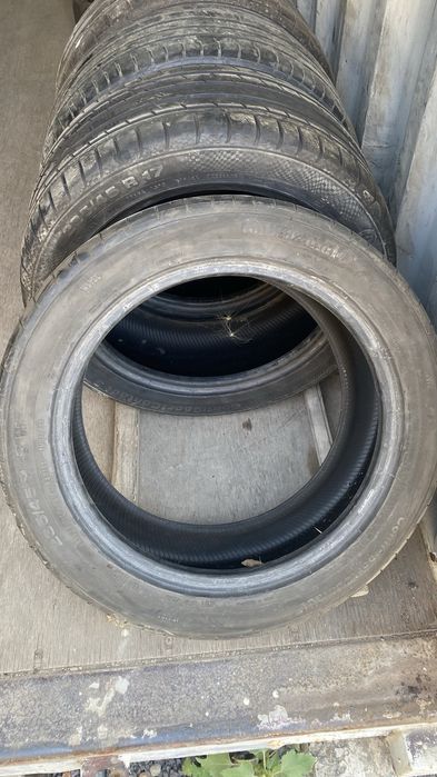 Комплект шин Continental 235/45/17