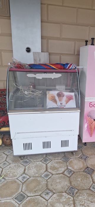 Машинки тележки для ТРЦ