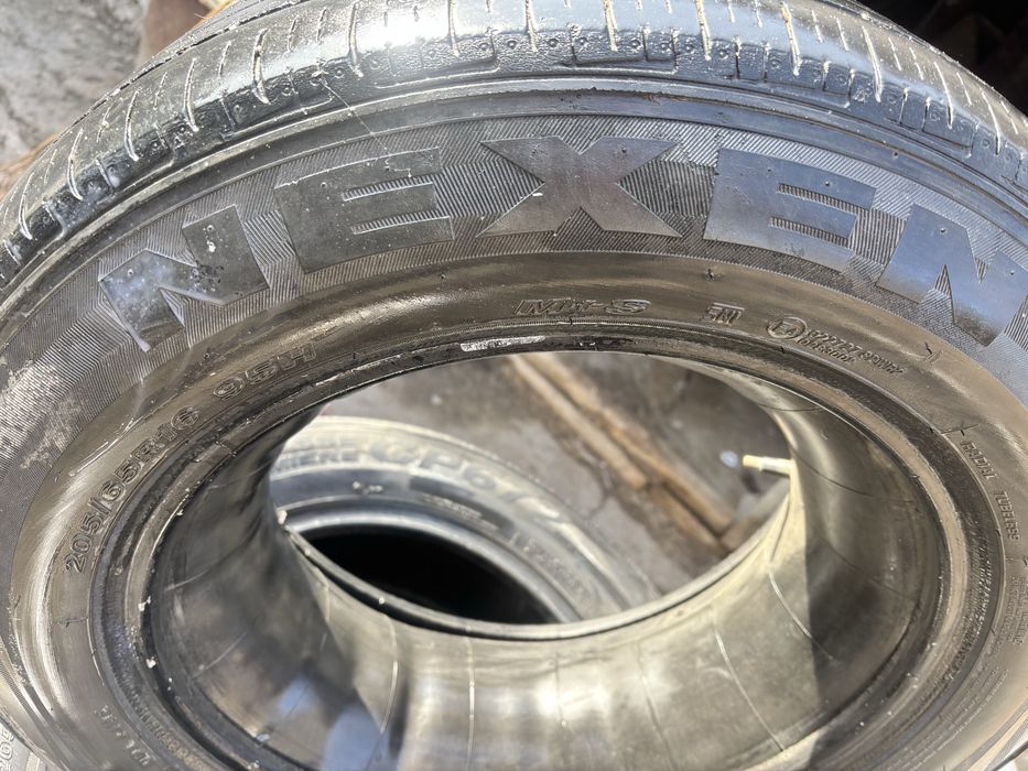 Продам лению резину