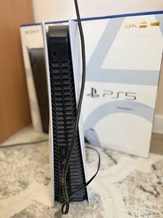 Playstation 5 825гб