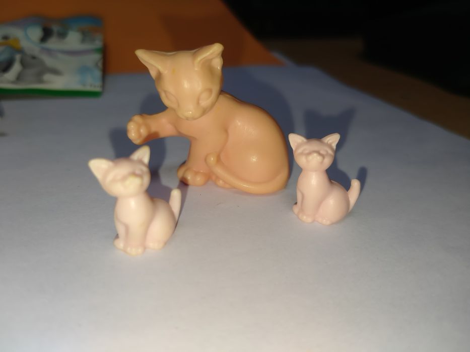 Киндер игрушки новые с детками