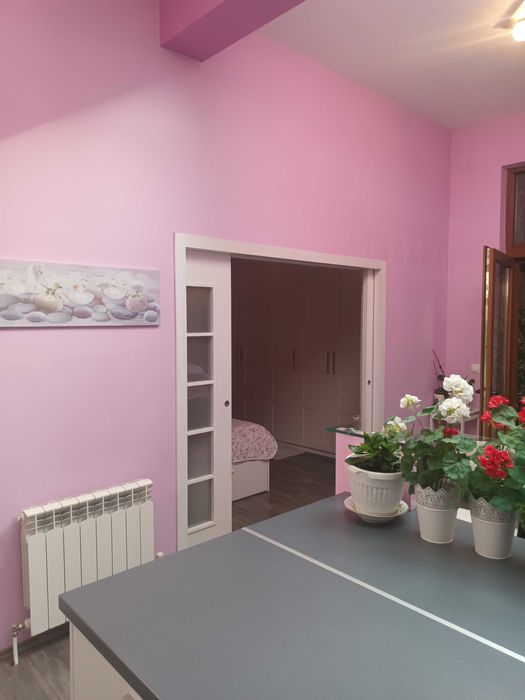 Продава се Тристаен апартамент в София, Център - 100 кв.м за 2990 €/кв.м - Снимка #4