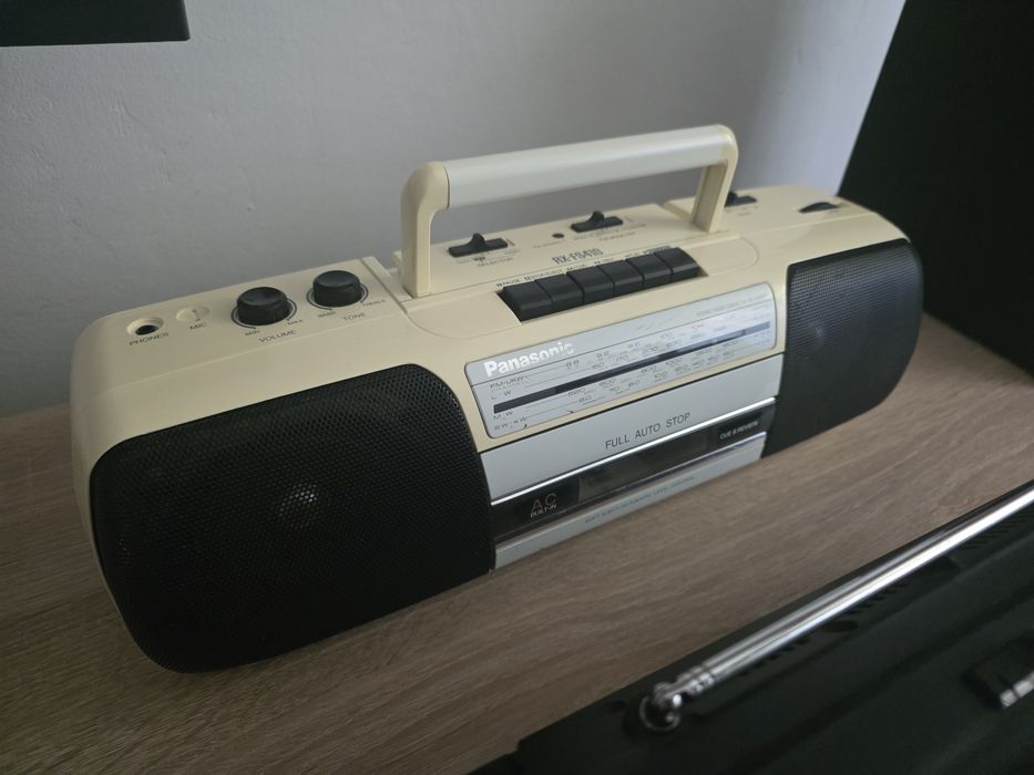 Lot doua Casetofoane cu radio, JVC, Panasonic, Casetofon si Dublucasetofon