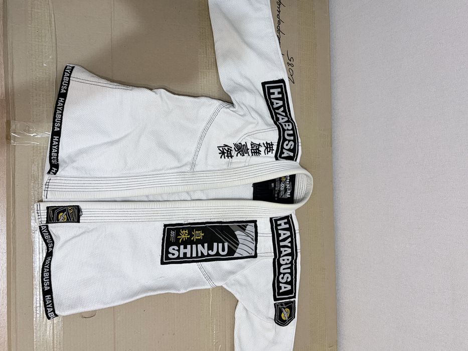 Продам кимано для джиу джитсу