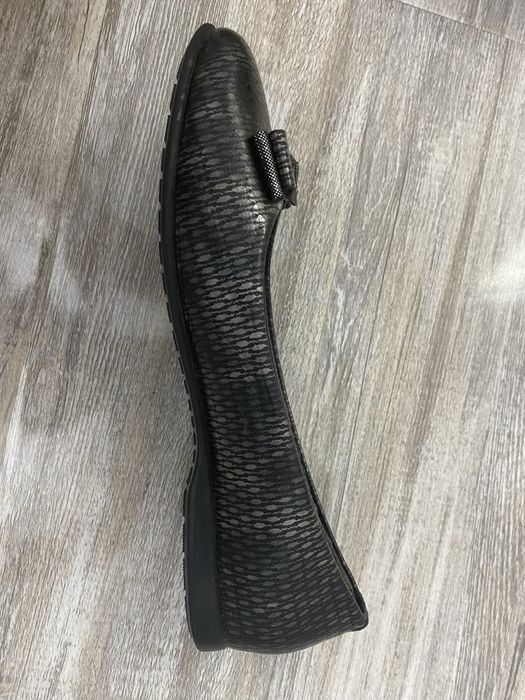 Женские школьные туфли