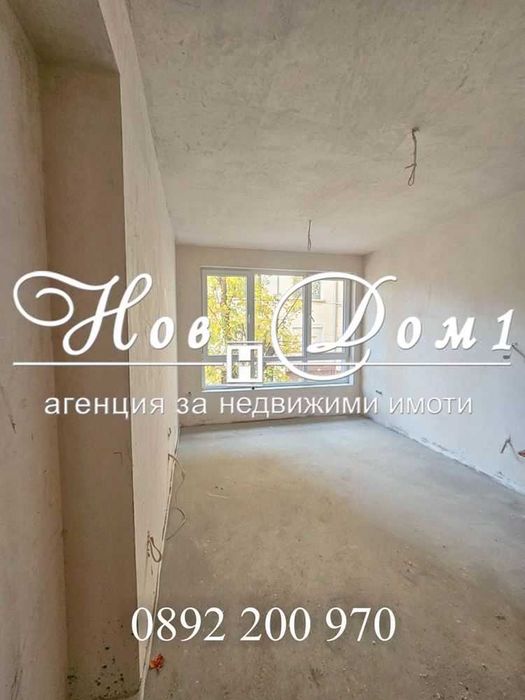 Двустаен апартамент с източно изложение/94 м2./