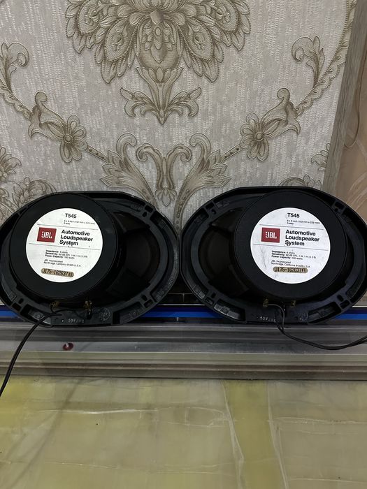JBL оргинал калонка сотилади