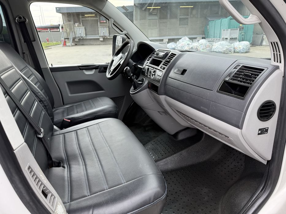 VW Transporter Doka t5 2.0 Tdi 102 Cp Euro 5 cu 6 locuri si Bena