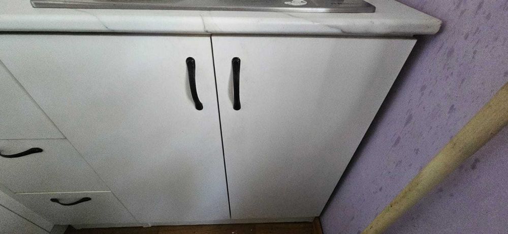 продам кухонный гарнитур б/у