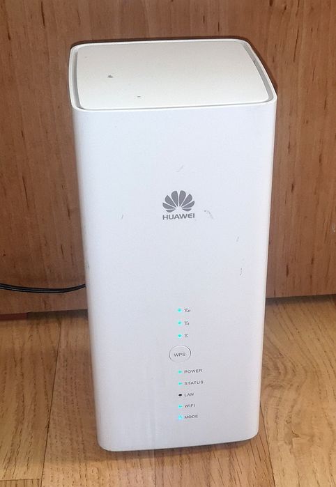 Router modem 4g Huawei B618 liber de rețea