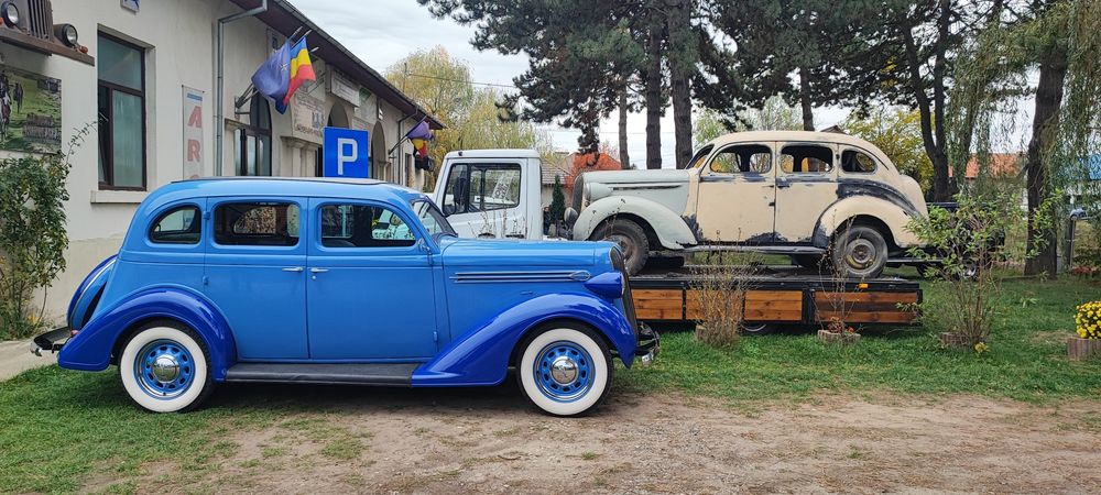 Vând plymouth deluxe 1936