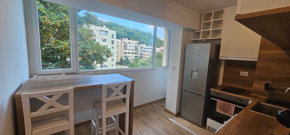 Продава 3-Стаен Апартамент в гр. Берковица