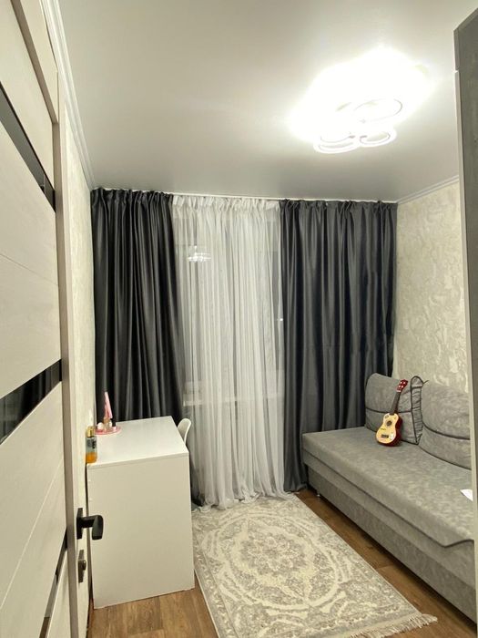 Продам 3-х комнатную квартиру.Абая 91