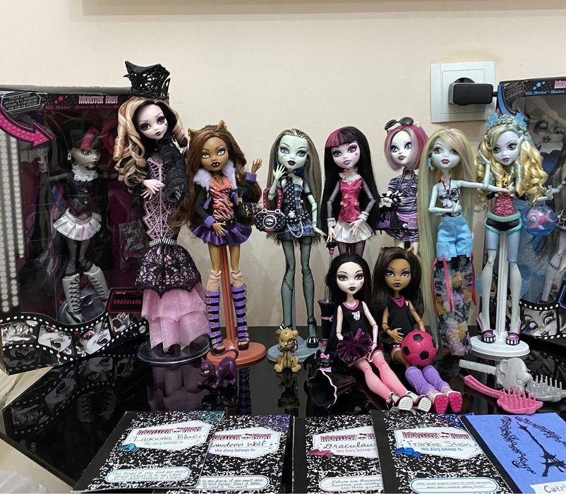 Куклы моснтер хай