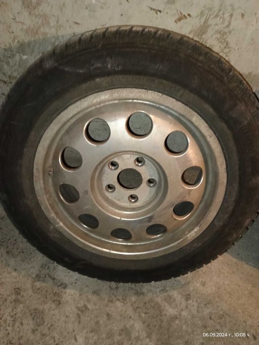 Зимни гуми с джанти -4бр