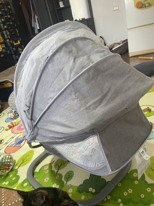 Шезлонг с пультом управоения