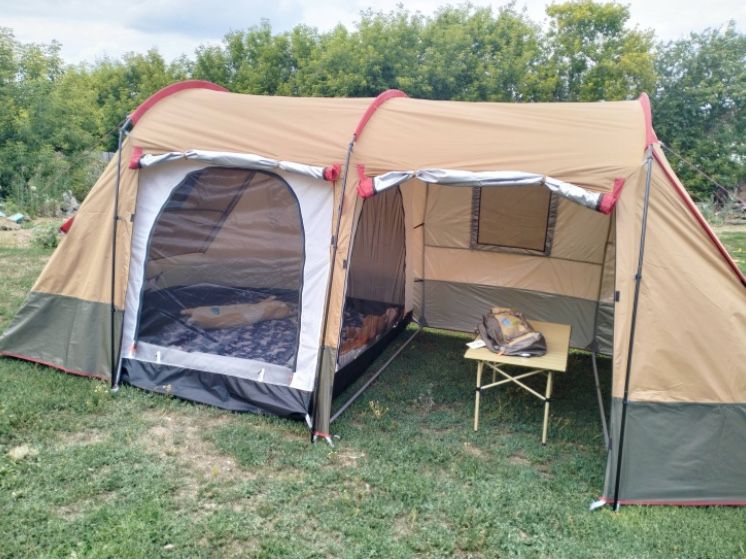 Палатка  4 местная (6 мест)
