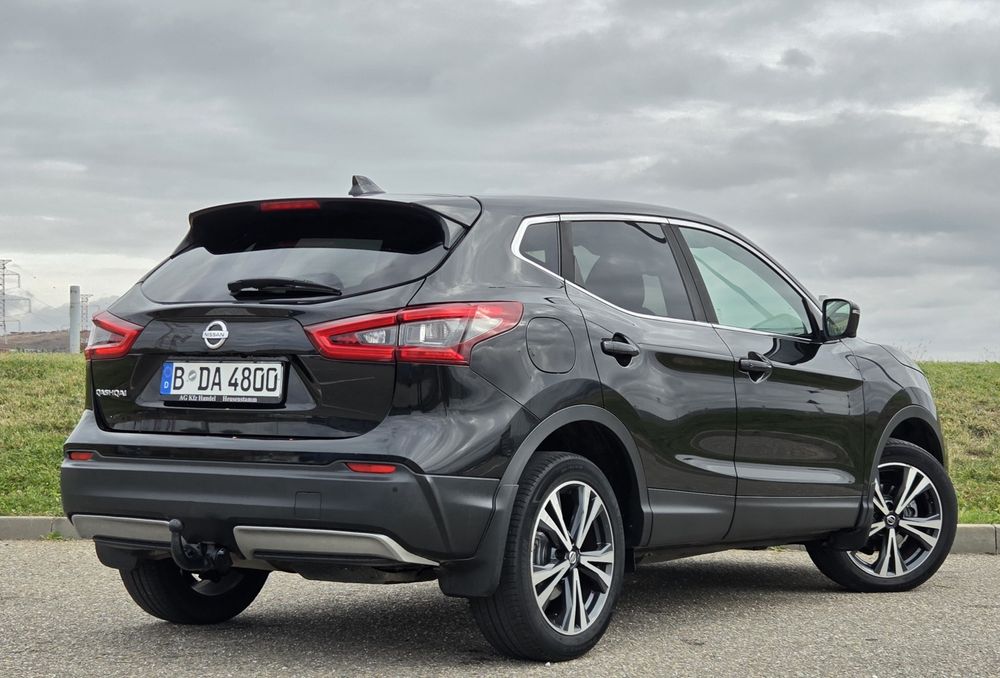 NISSAN Qashqai 2020 — imagine 3