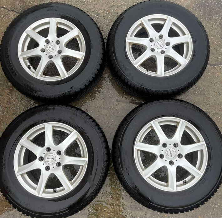 Set jante aliaj R16 5x114,3 cu anvelope de iarna 215 70 R16 Semperit