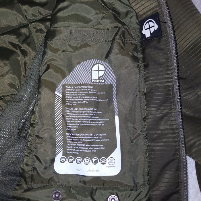 Дамско ски/сноуборд яке Protest, разм.S