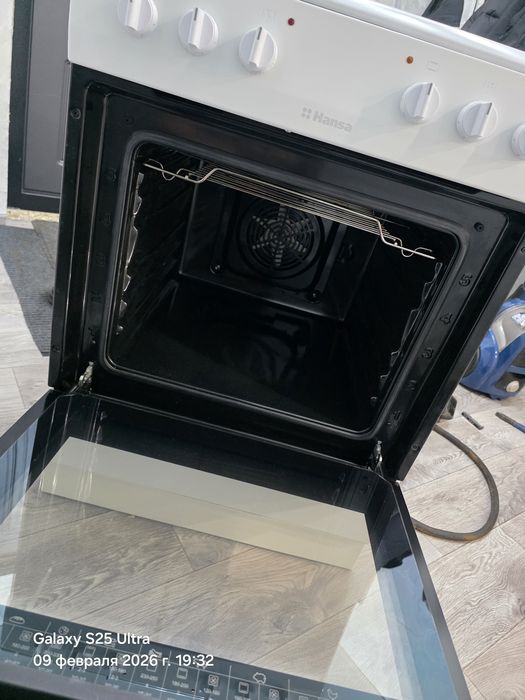 Электрическая плита HANSA