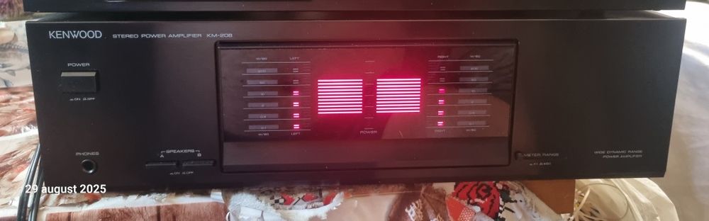 Amplificator putere Kenwood Km-208, 2×150w/8 ohmi