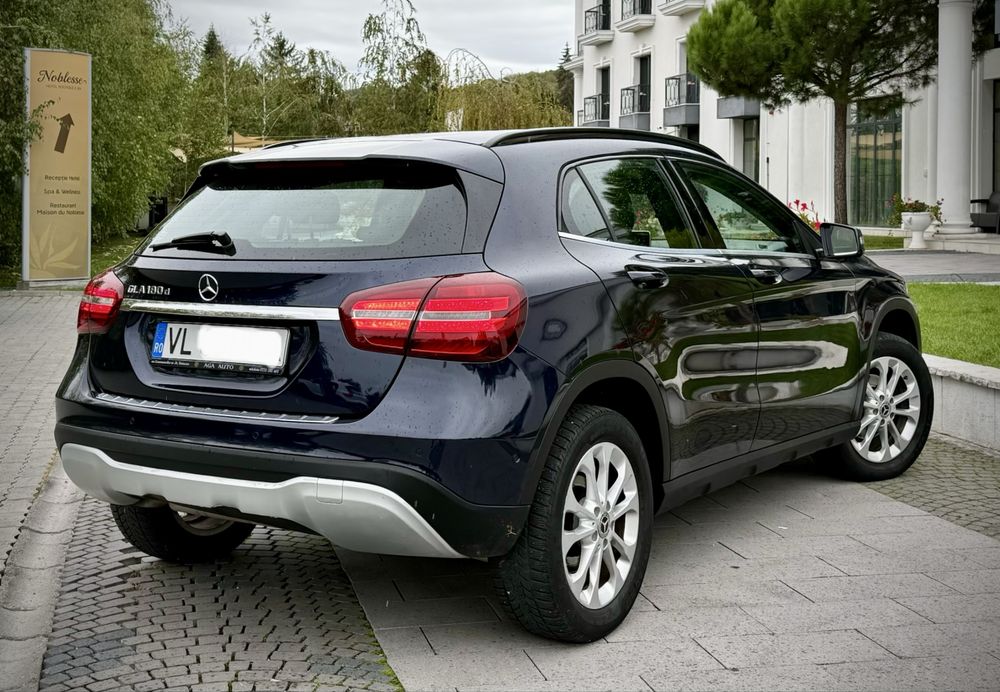 Mercedes GLA Facelift 180d Cutie Automata ! Garantie 12 Luni! Ramnicu ...