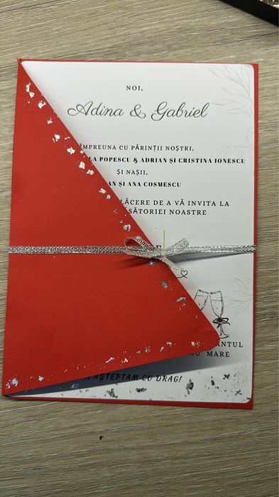Invitații nuntă sau botez personalizate – elegante și accesibile