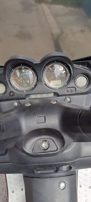 Скутер 250 Много запазен.