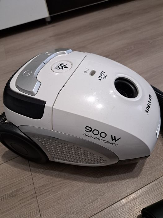 Aspirator albatros 900W