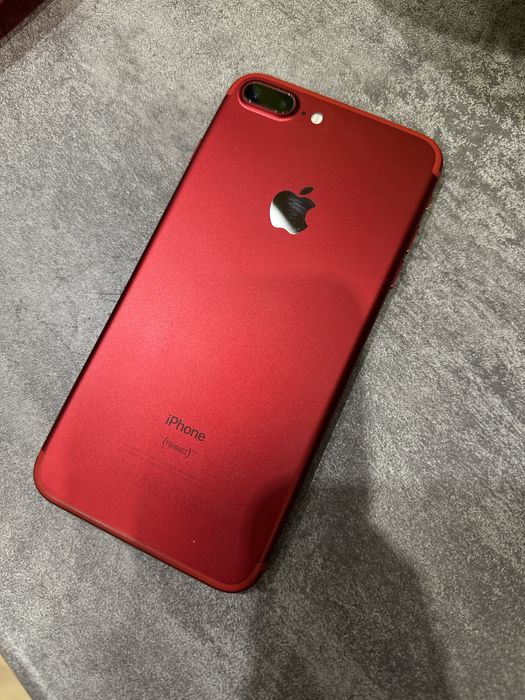 Телефон Iphone 7 plus
