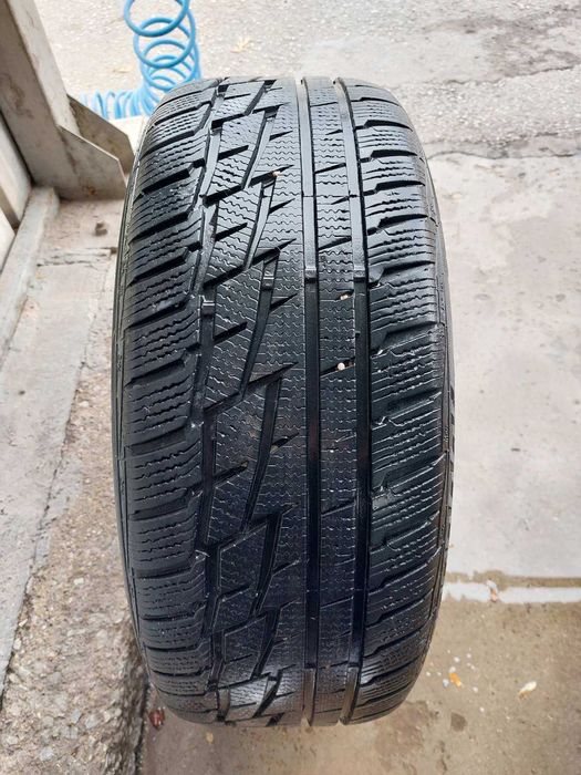 Гуми с джанти за Мерцедес 255/50/19