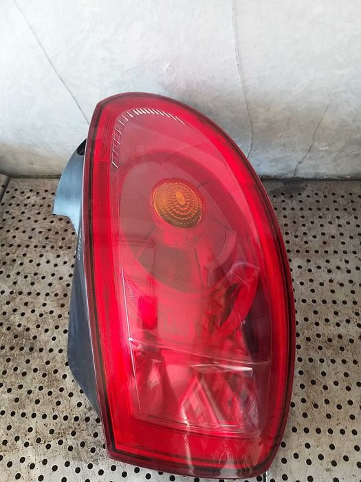 Stop tripla lampa stanga fiat bravo 2 198 51757544