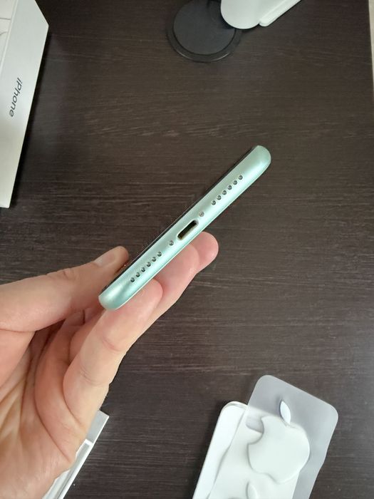 Iphone 11, 64gb, зеленый