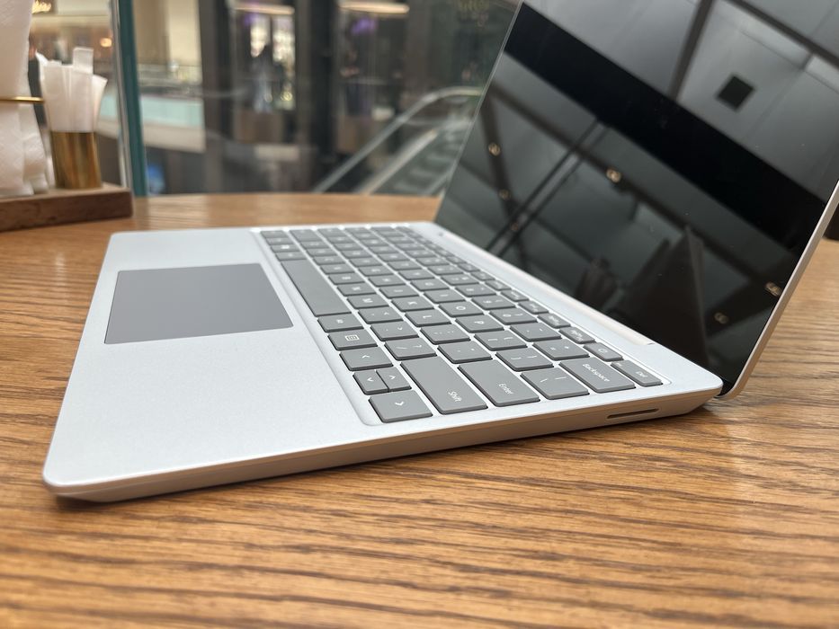 Microsoft Surface GO 3