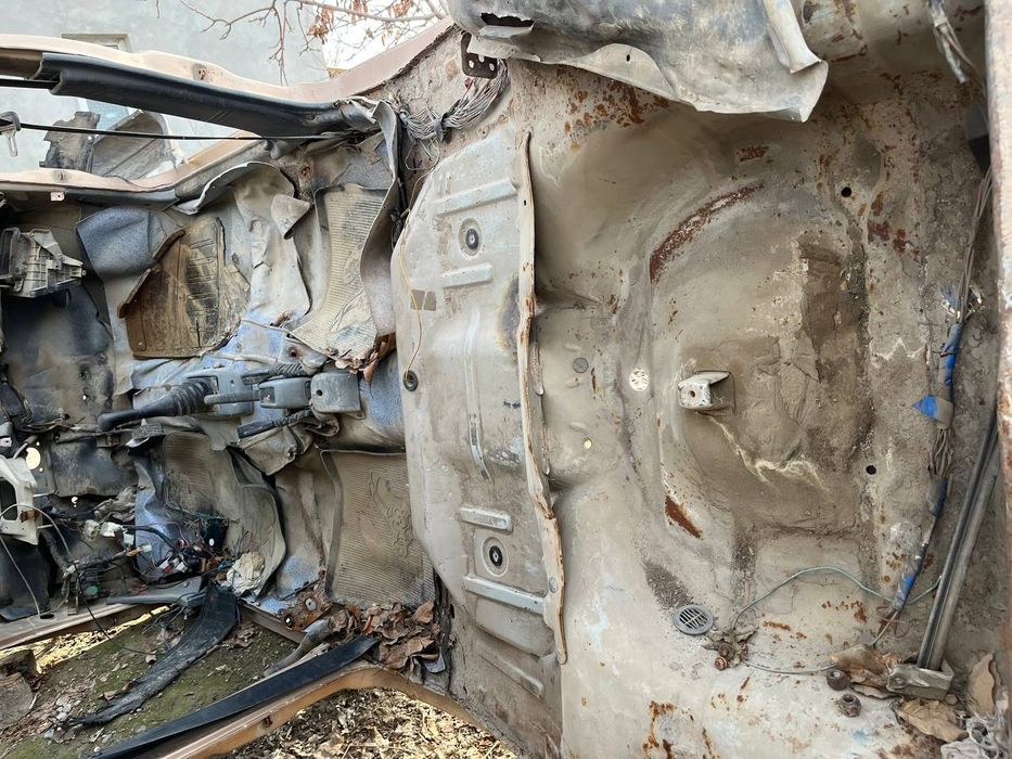 Тико рама шампанское рангда нархи 3 миллион