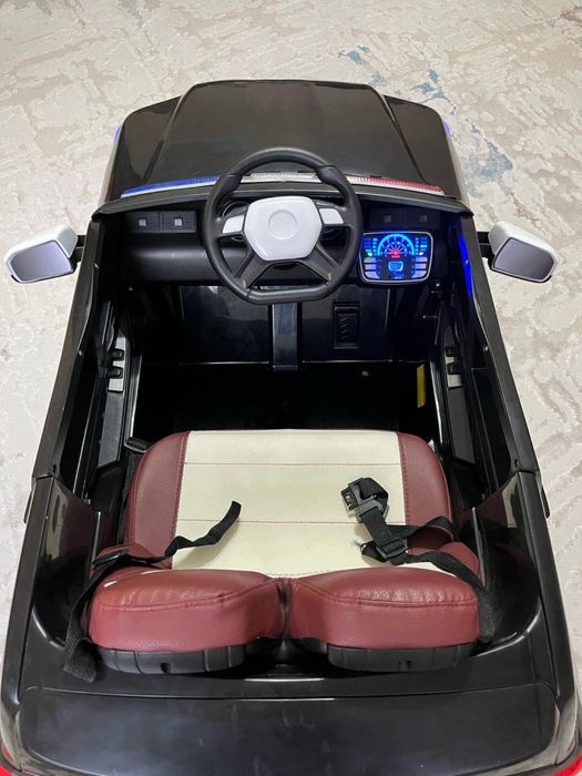 Продам детскую машину