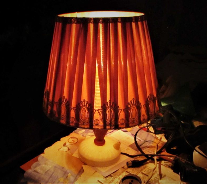 Светильник-ночник с регулируемой яркостью