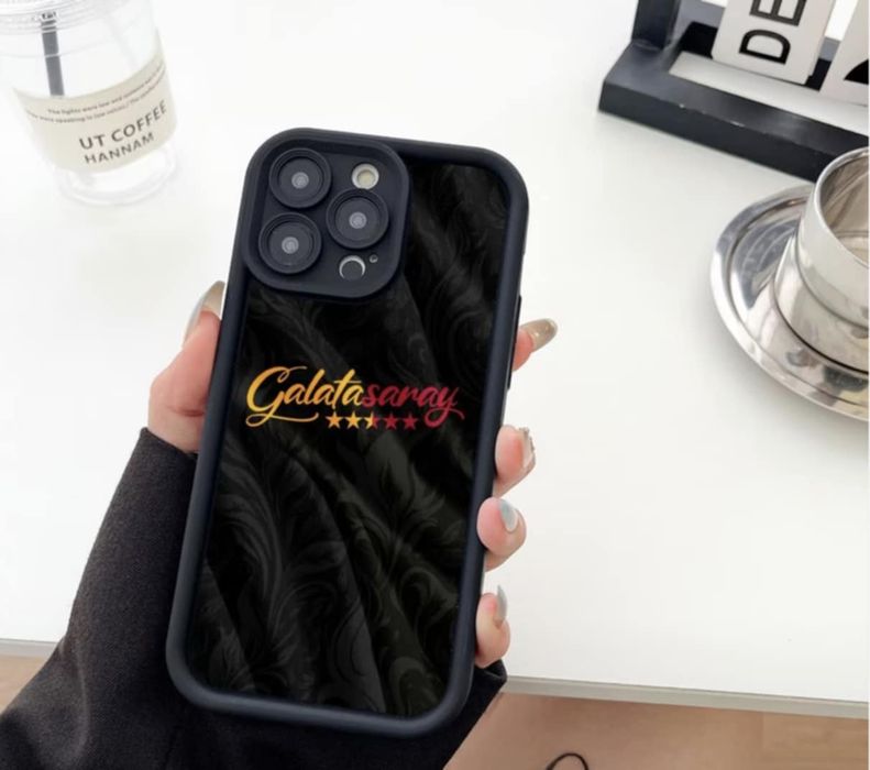 Нов модерен телефонен калъф за İphone 16pro.