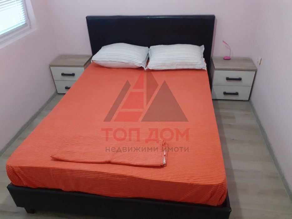 Дава се под наем Тристаен апартамент в Варна, Център - 80 кв.м за 714 € - Снимка #6